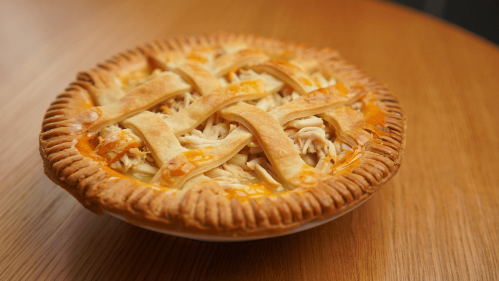 Receita de Torta de Frango Cremosa com Requeijão